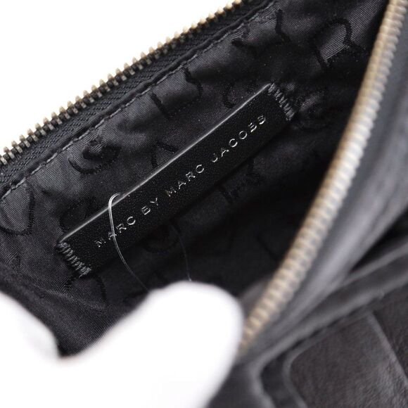 Marc by Marc Jacobs Buffalo Leather Percy Crossbody Bag Black - Picture 10 of 13